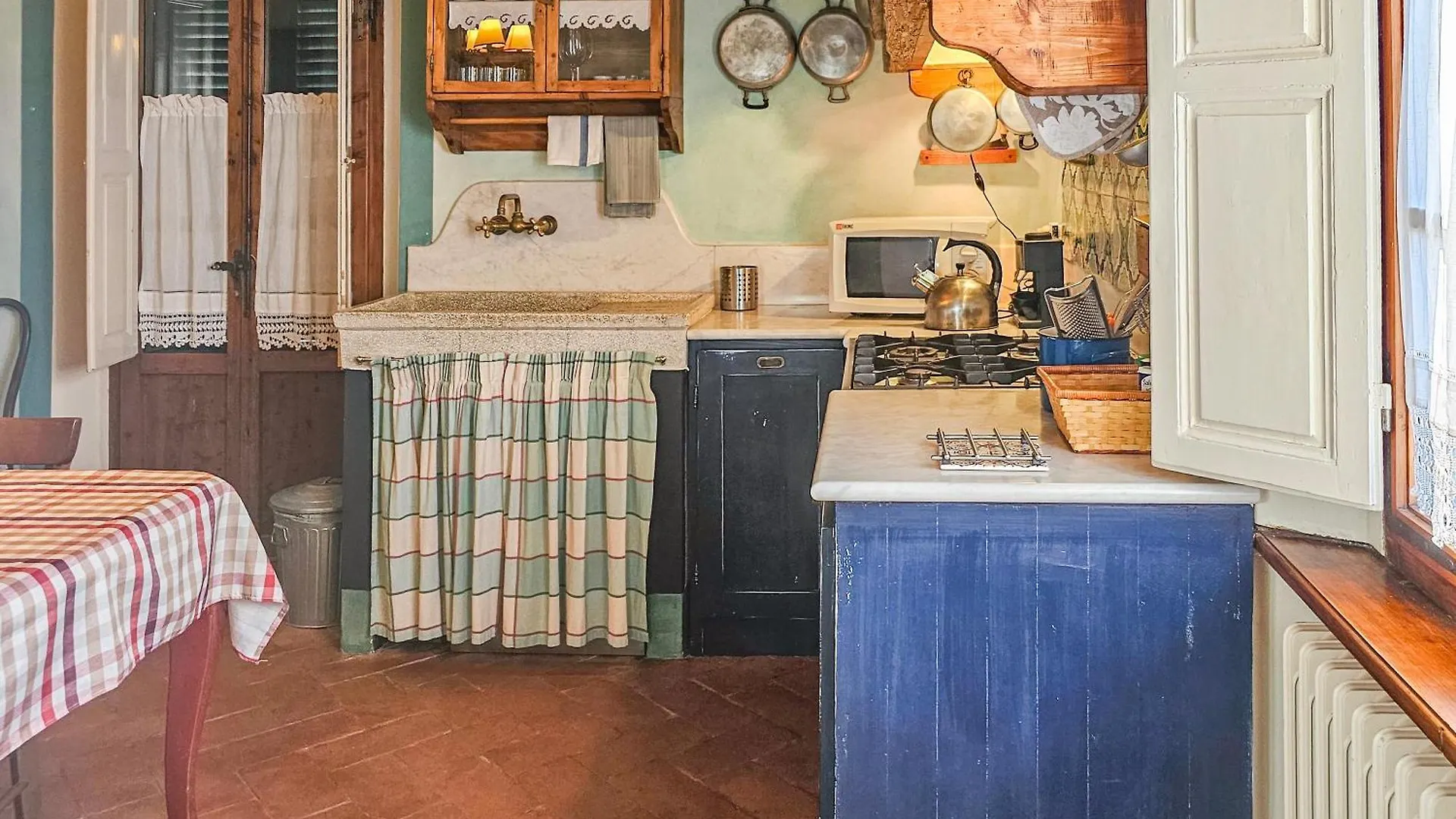 Francigena Apartments - Happy Rentals Gambassi Terme Italie