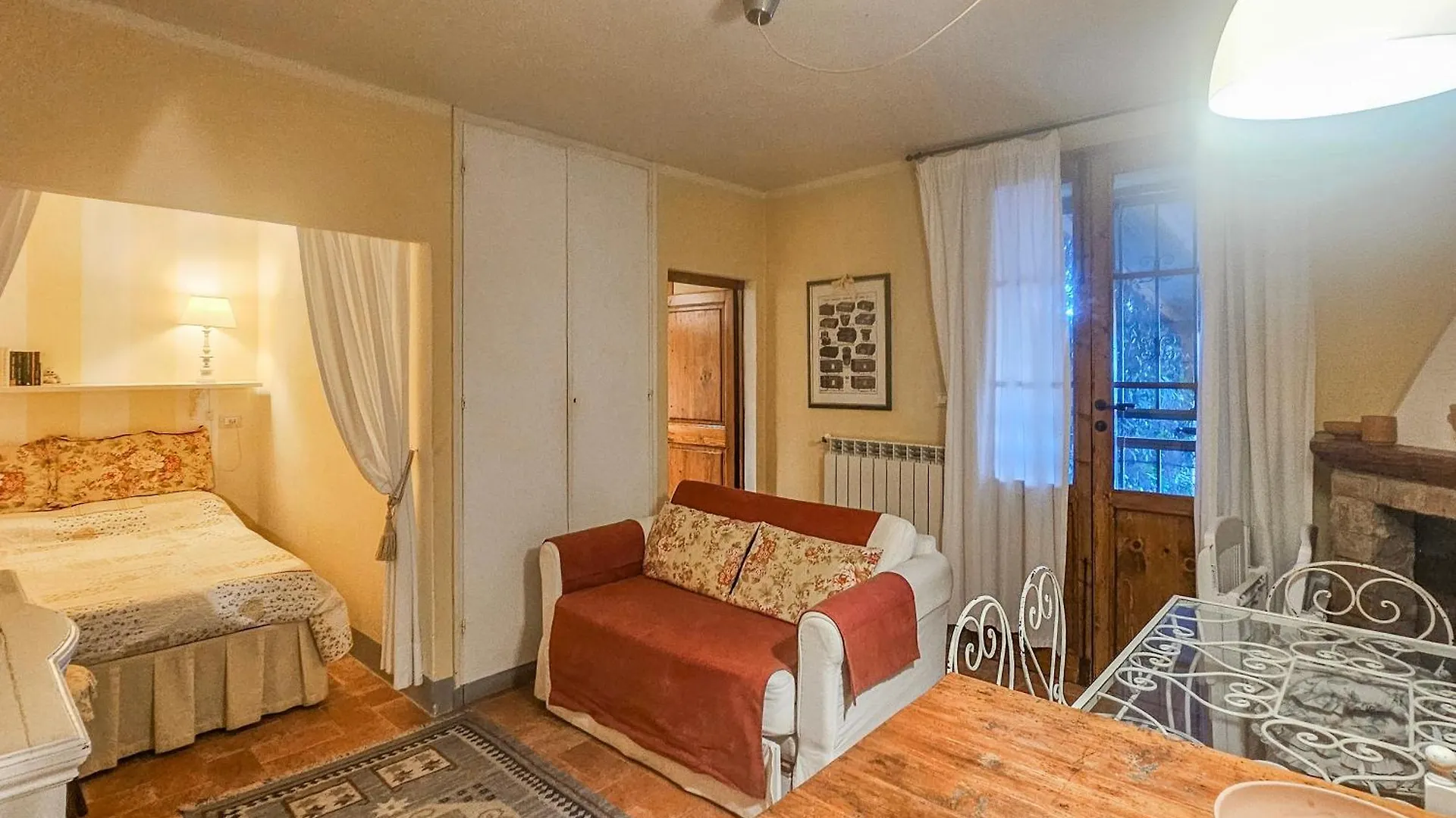 Francigena Apartments - Happy Rentals Gambassi Terme 0*,  Italie