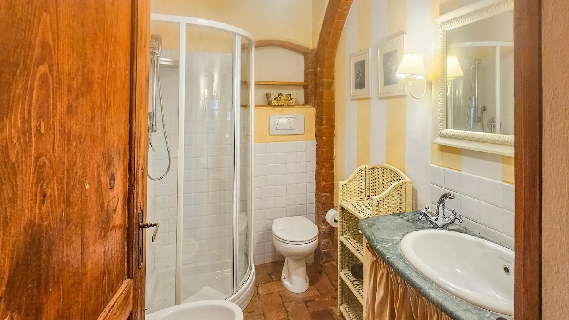 Francigena Apartments - Happy Rentals Gambassi Terme