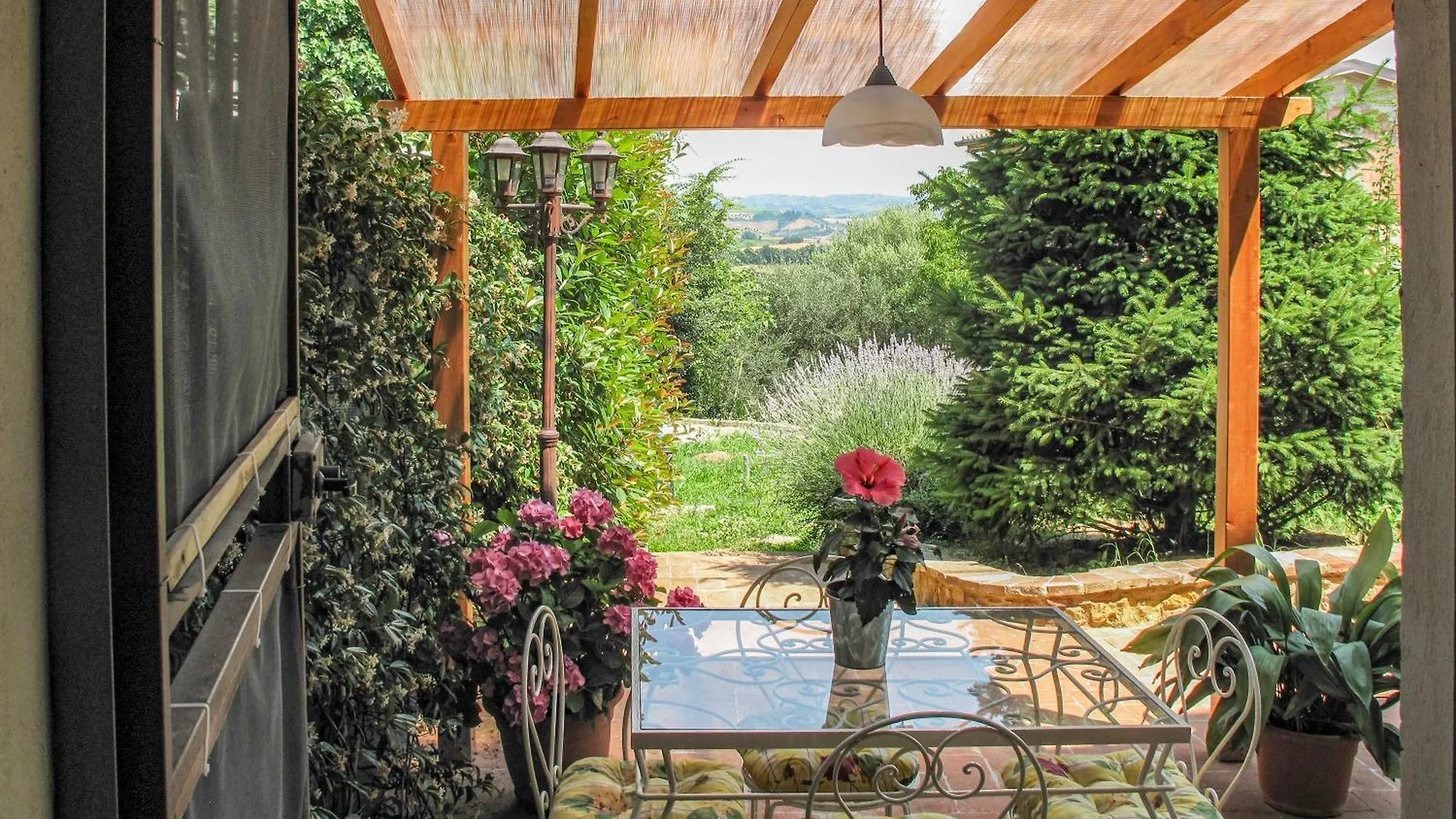 Francigena Apartments - Happy Rentals Gambassi Terme