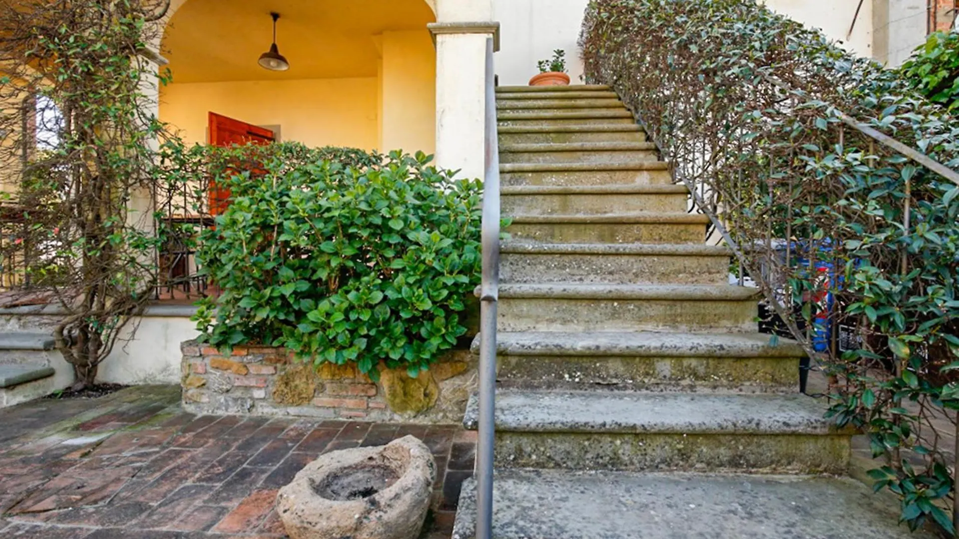 Francigena Apartments - Happy Rentals Gambassi Terme Italie